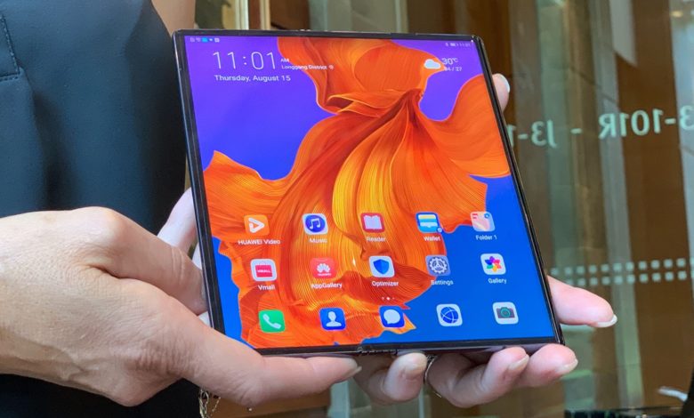huawei-mate-x-goes-on-sale-in-china-and-sells-out-first-batch-in-minutes