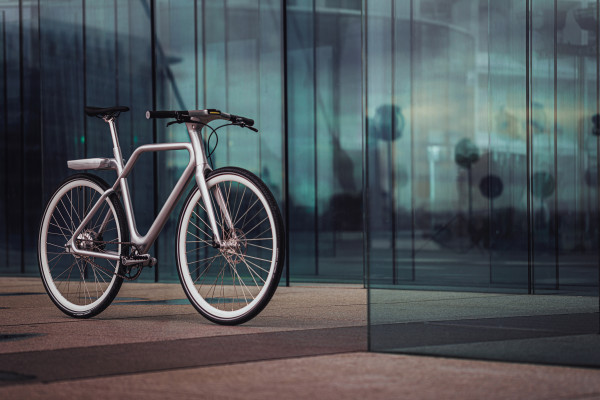angell-is-a-smart-bike-with-an-integrated-display